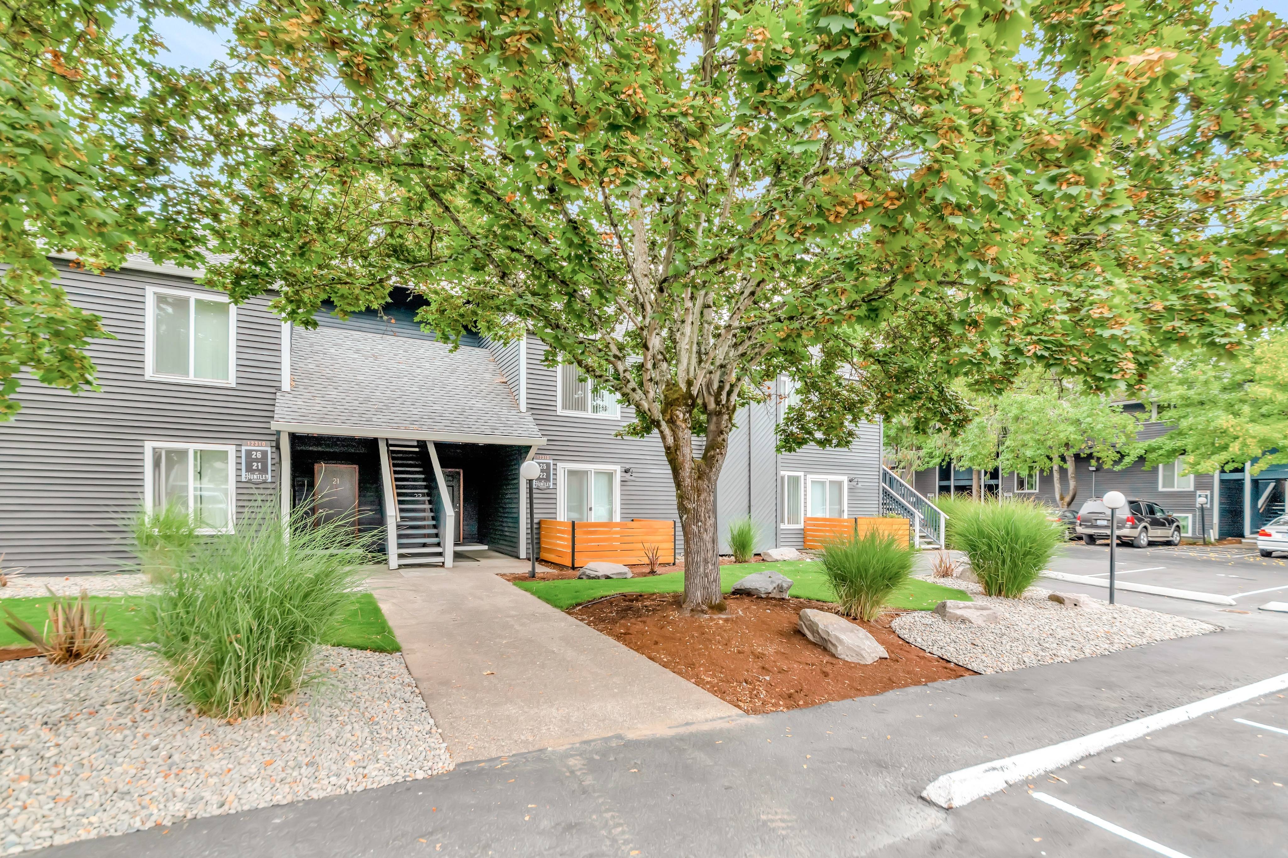 The Huntley – photo 5