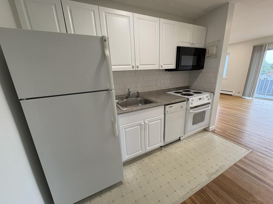6 Gilson Rd. – photo 2