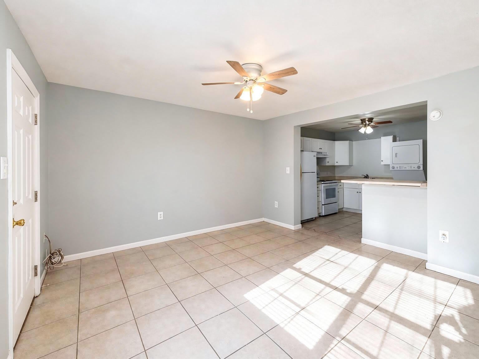 27 Kelly Avenue – photo 3