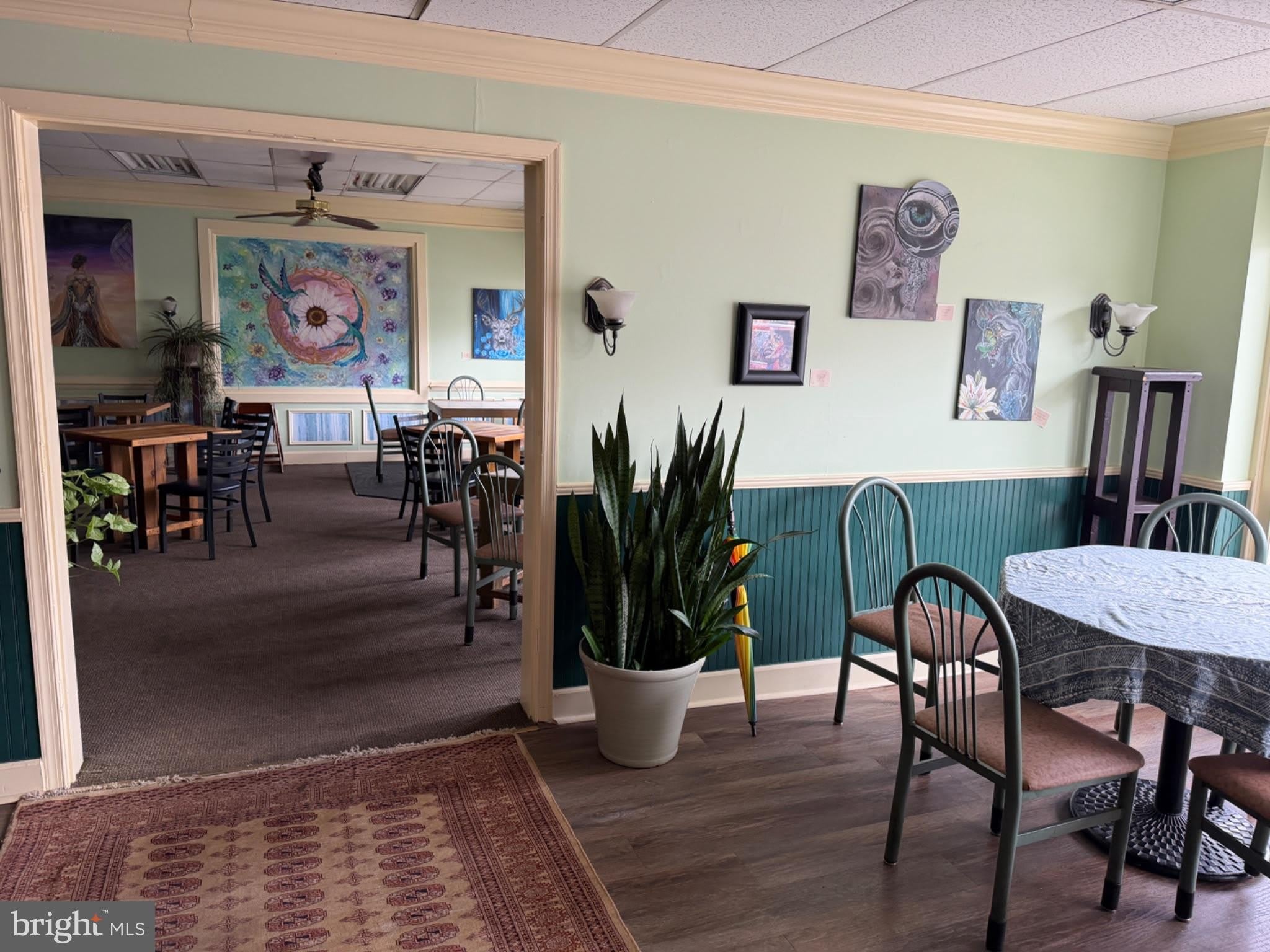 219 W KING Street – photo 4