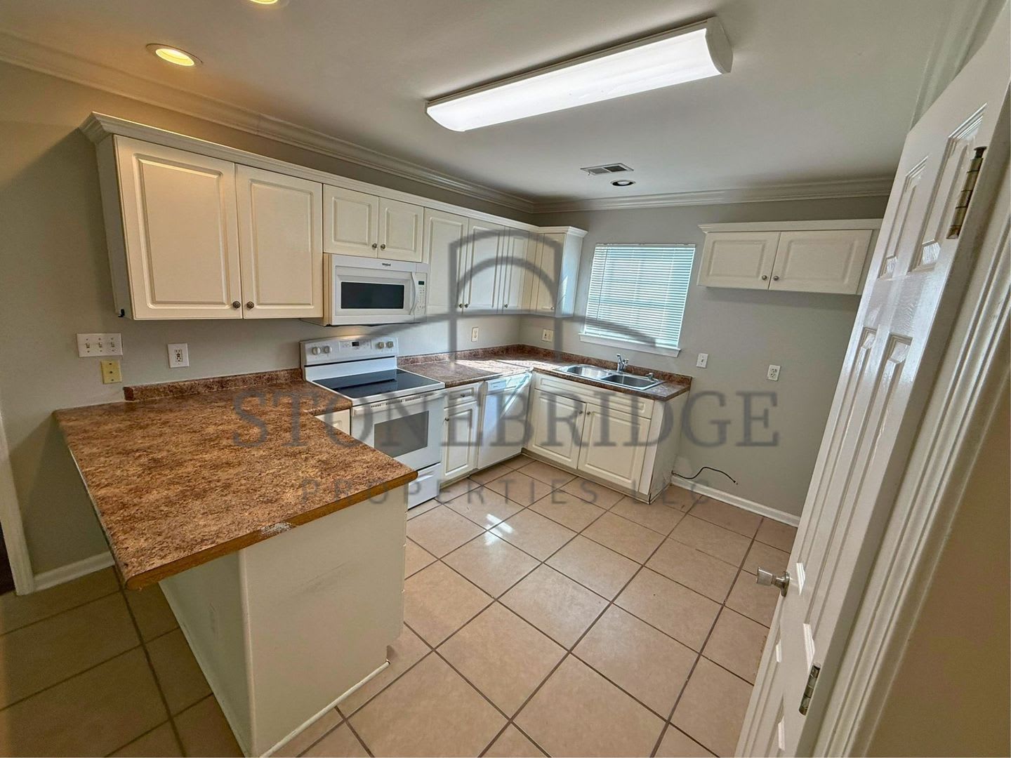 3 bed, 2 bath home in Helena – photo 4
