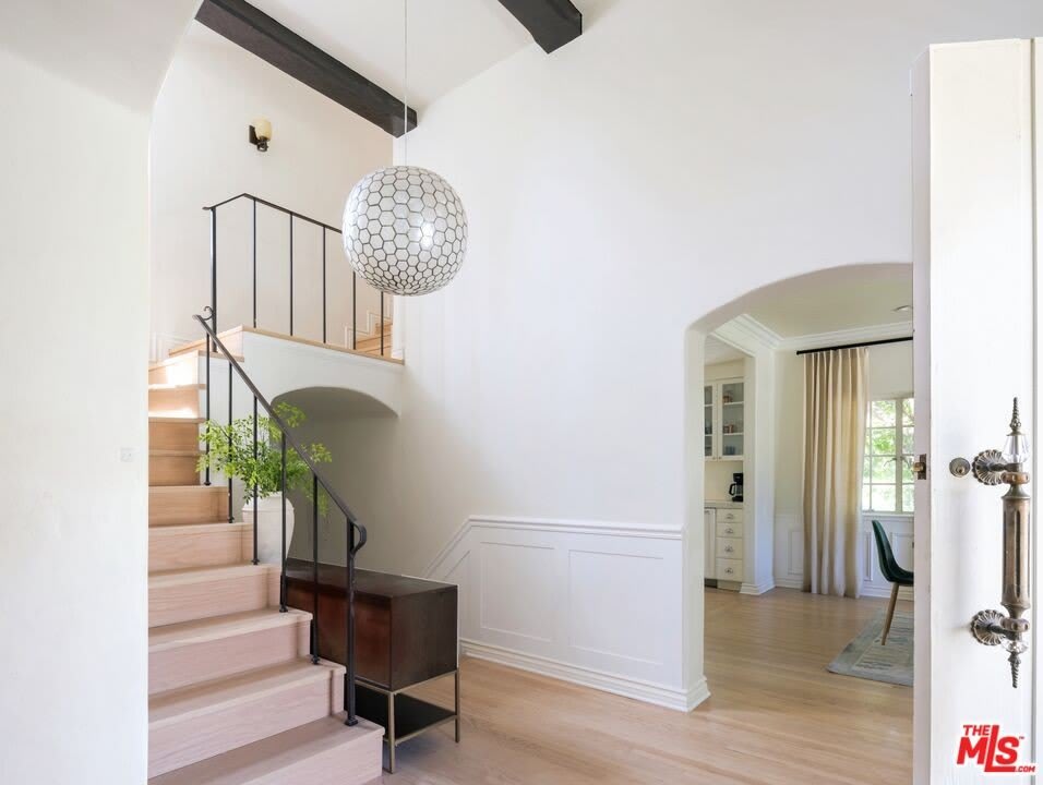 690 Westgate St – photo 5