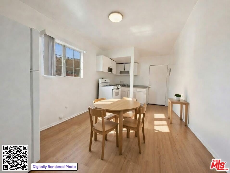 1238 W Adams Blvd – photo 4