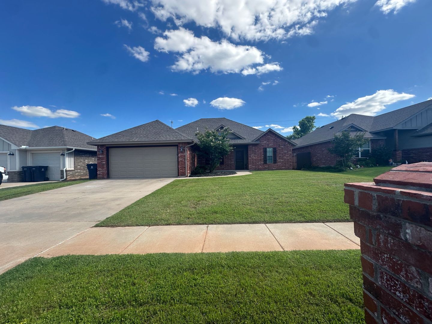 4 Bedroom 2 Bath 2 Car Garage Yukon Mustang Schools – photo 3