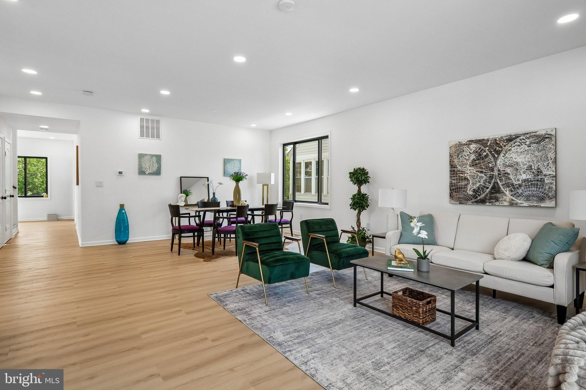 3108 ADAMS Street NE – photo 1