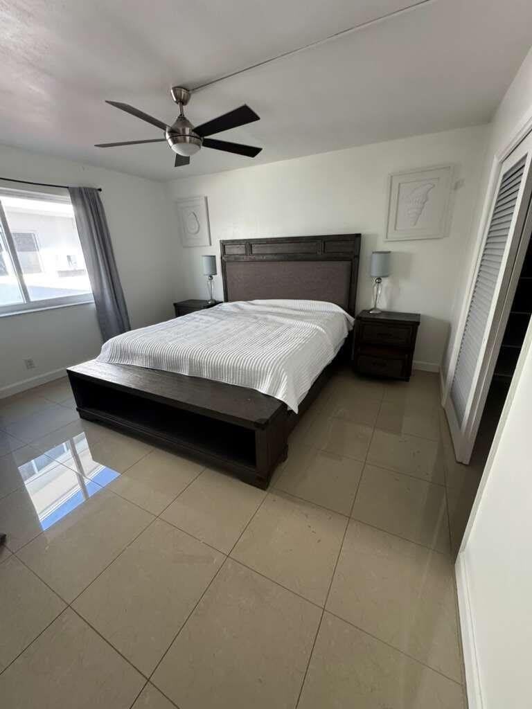 1001 S Riverside Drive – photo 5