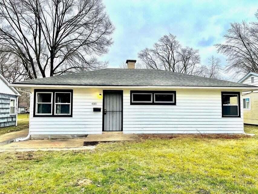 4381 Johnson Street – photo 1