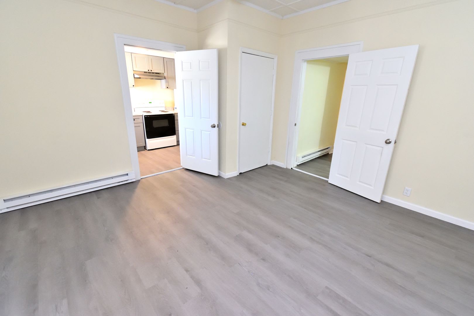 827 Gay Street – photo 4