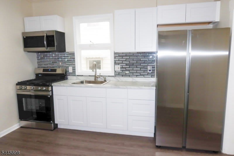 89 Van Riper Ave – photo 1