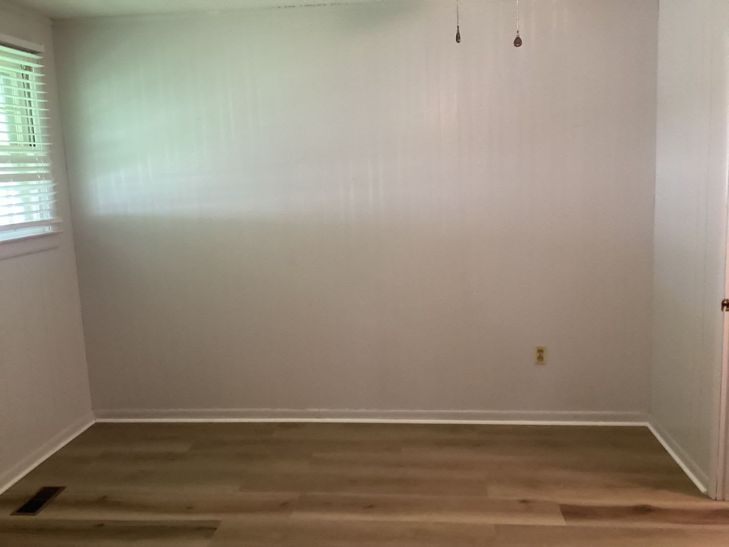 702 Ansley St – photo 4