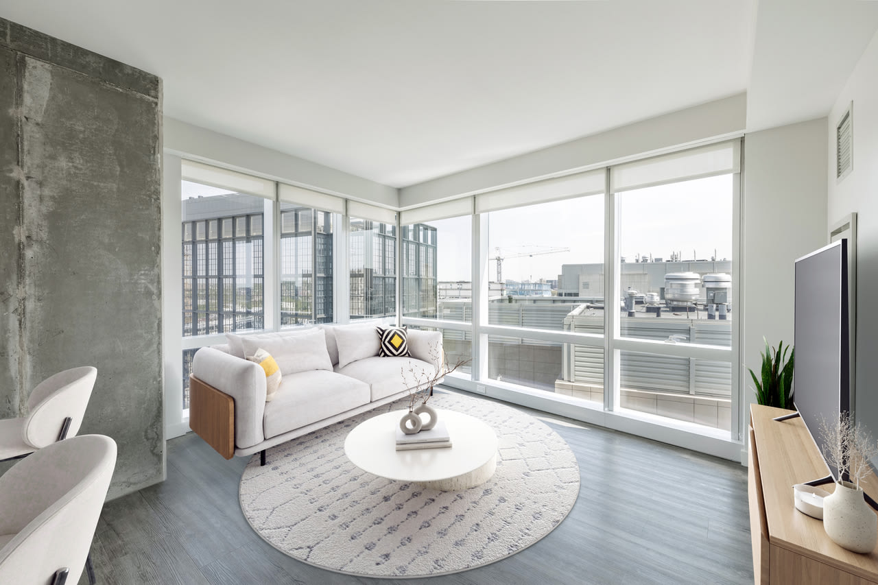 Pierce Boston – photo 4