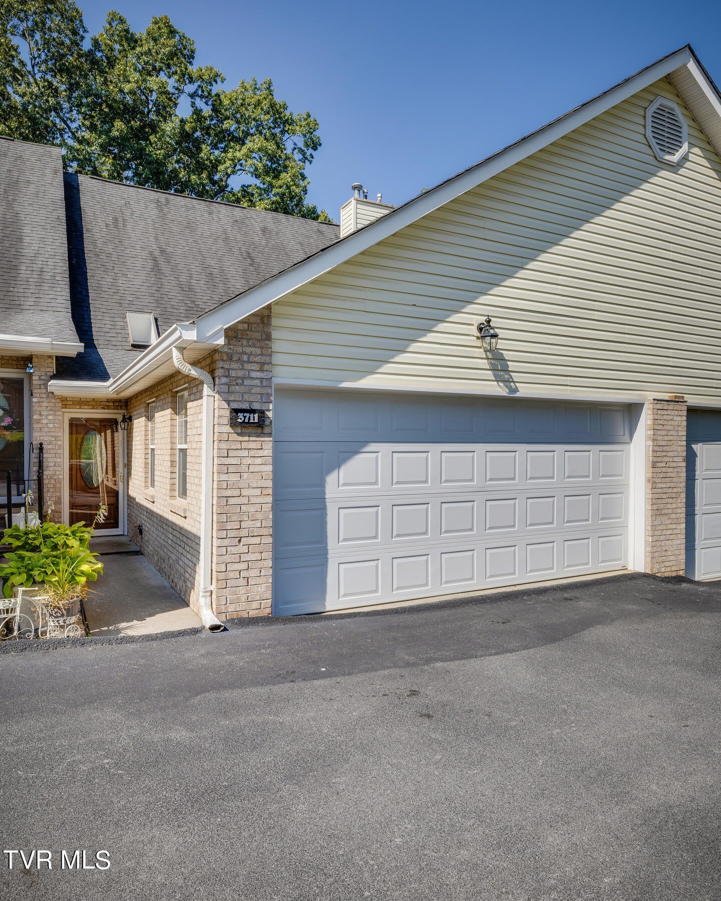 3711 Apple Grove Circle – photo 2