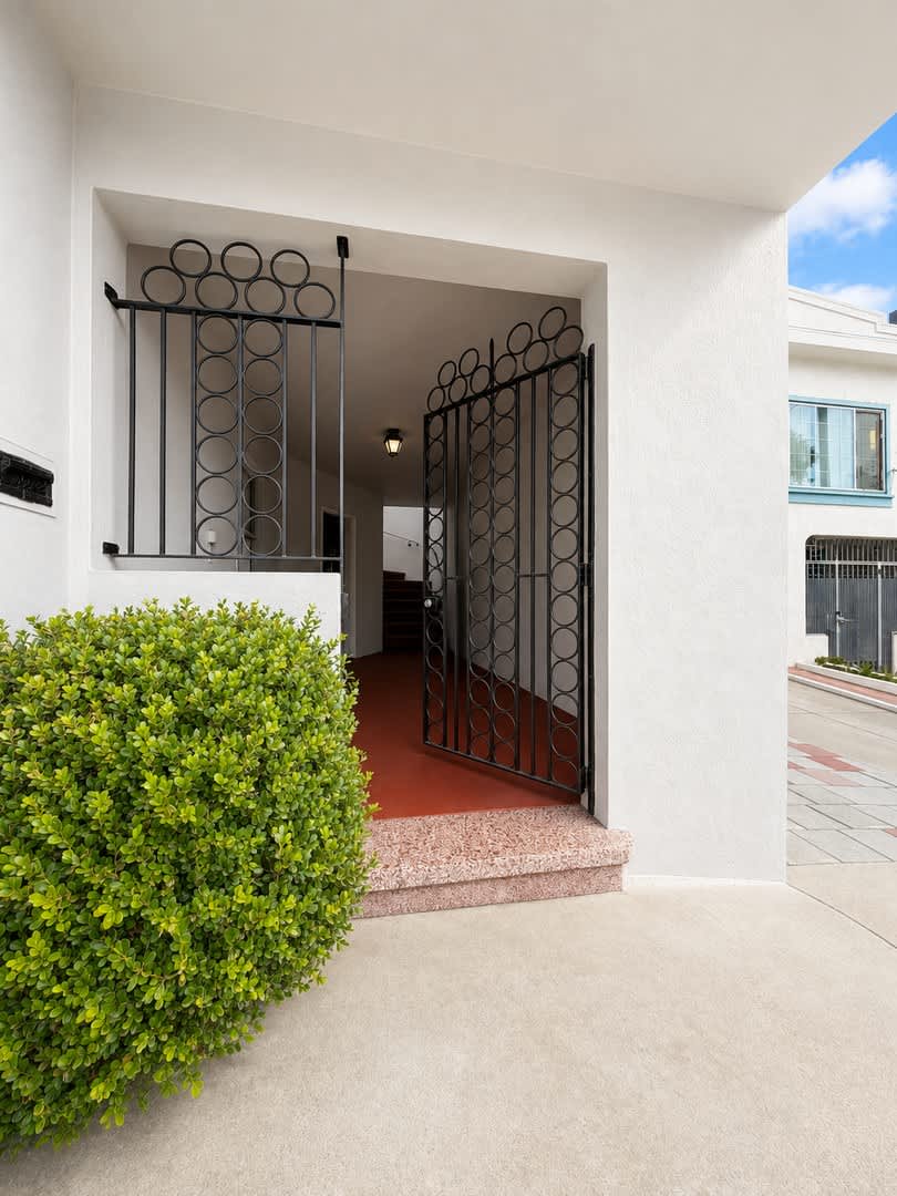 # Charming 2-Bedroom Single-Family Home with Large Yard, Garage & Abundant Storage – photo 2