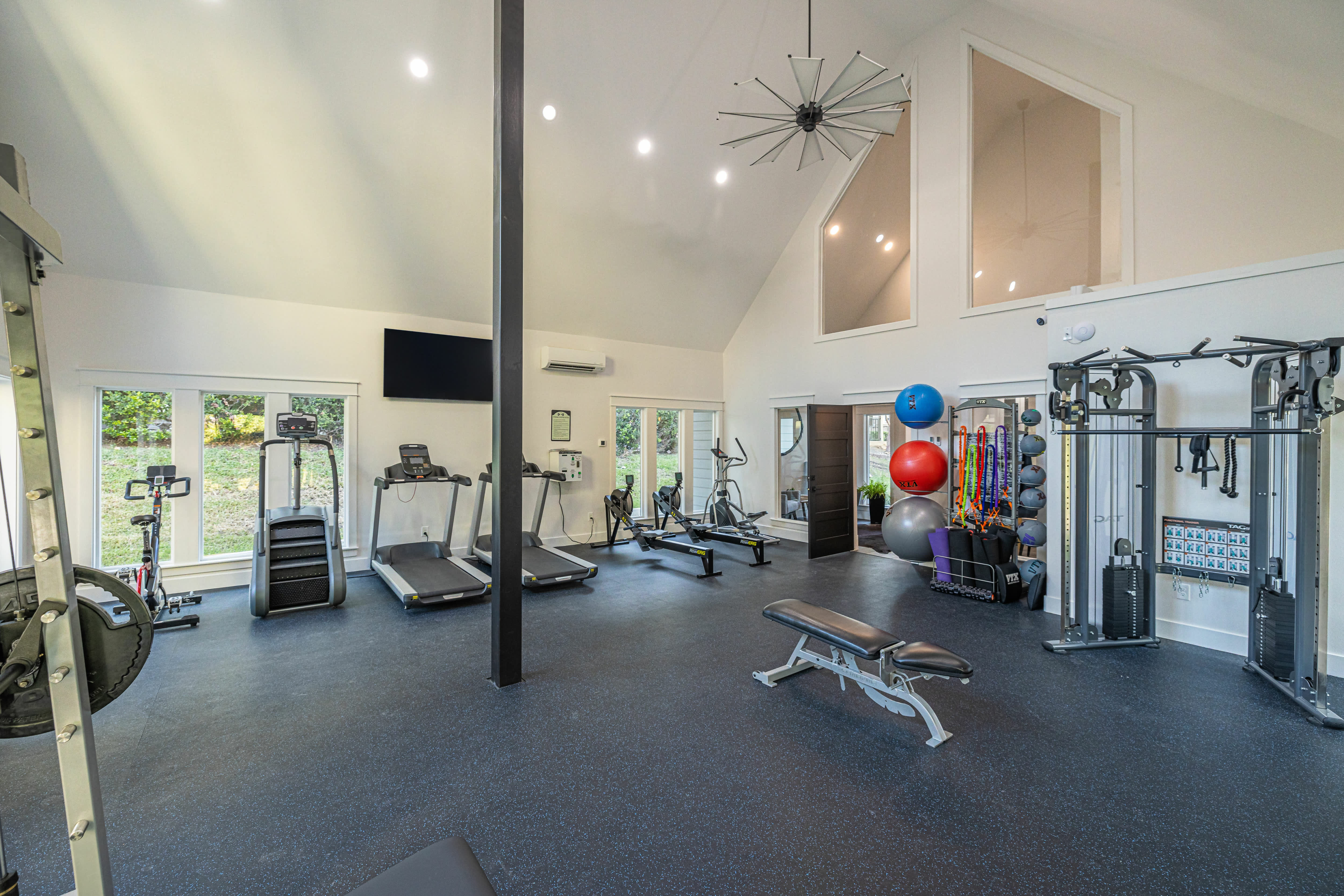 Lexington Hills – photo 5