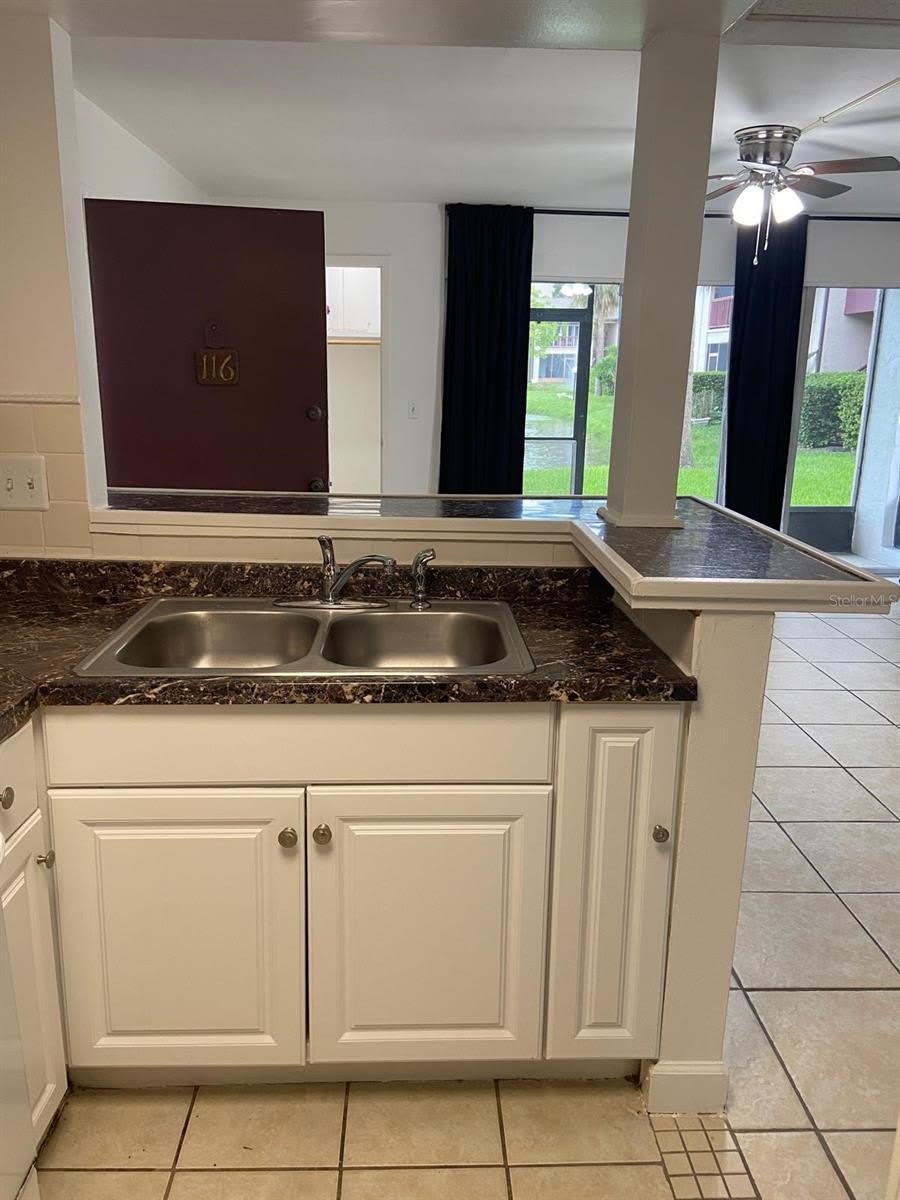 3832 N LAKE Drive – photo 4