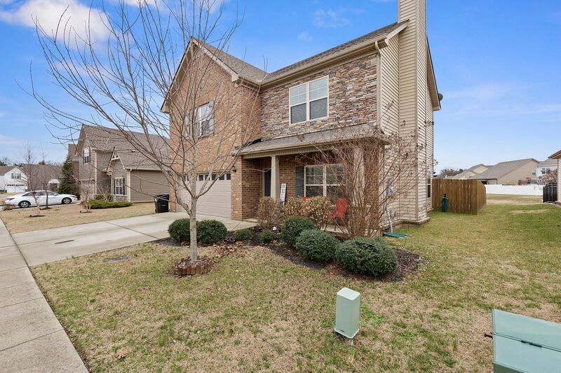 3213 Mapleside Lane – photo 2