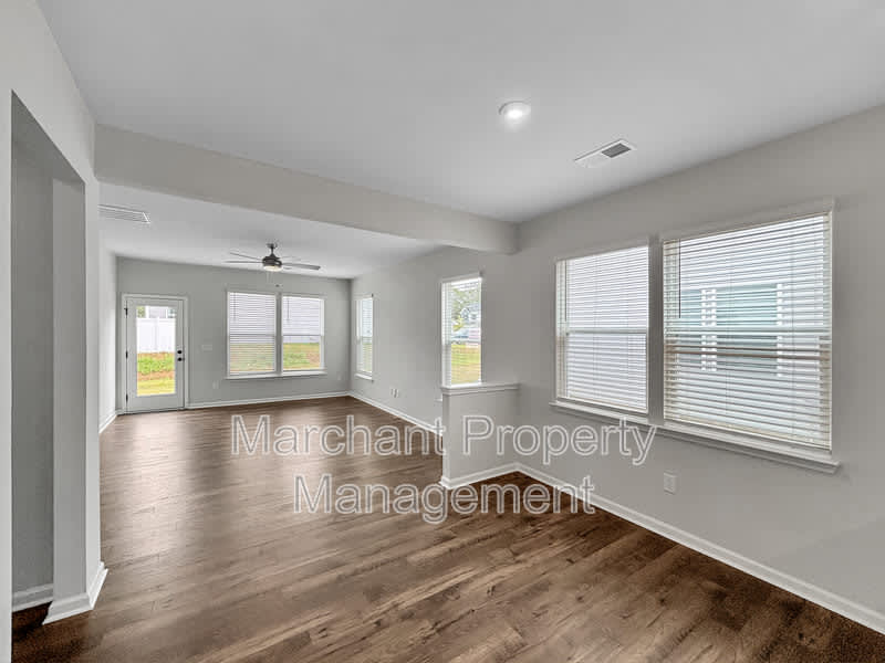 137 Gervais Circle – photo 3