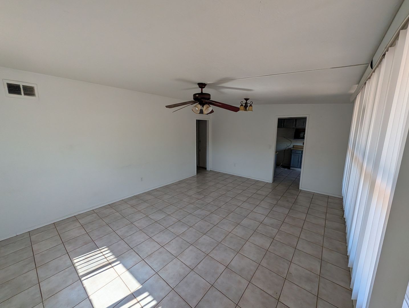 Affordable Dorm House! – photo 2