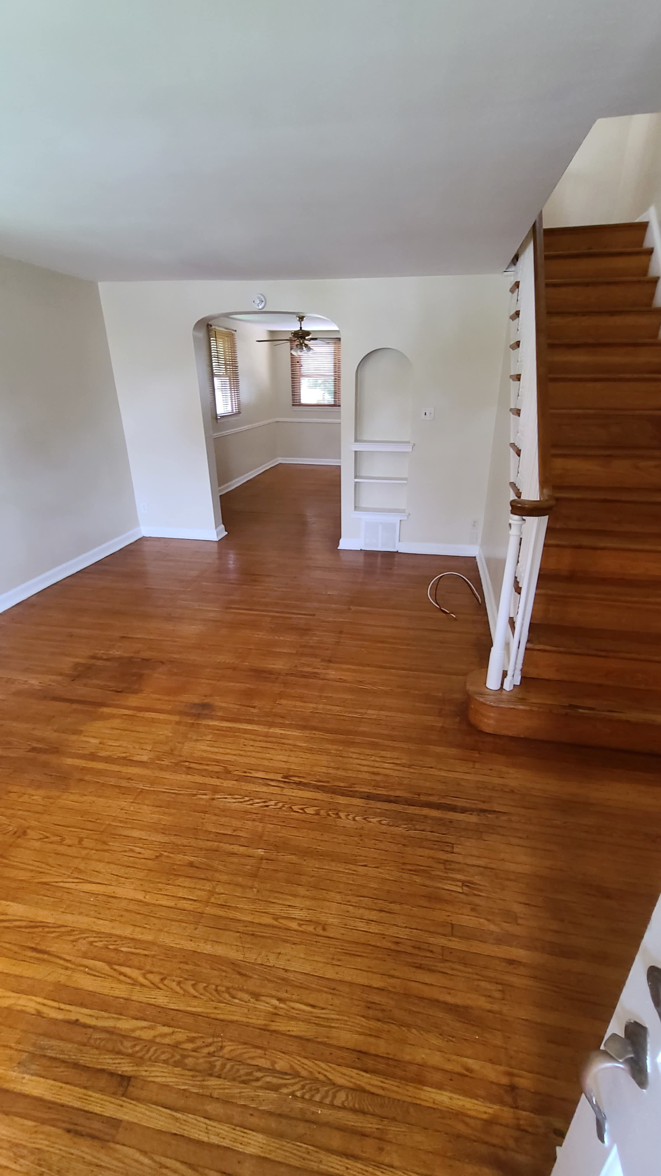 820 E 15th St – photo 3