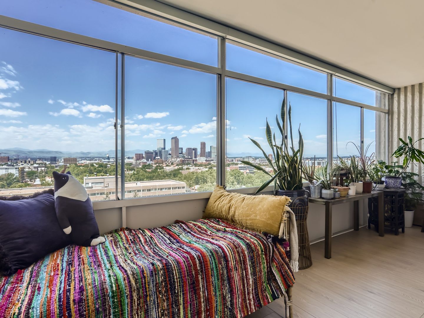 Cheesman Park Condo With Breathtaking Views! – photo 3