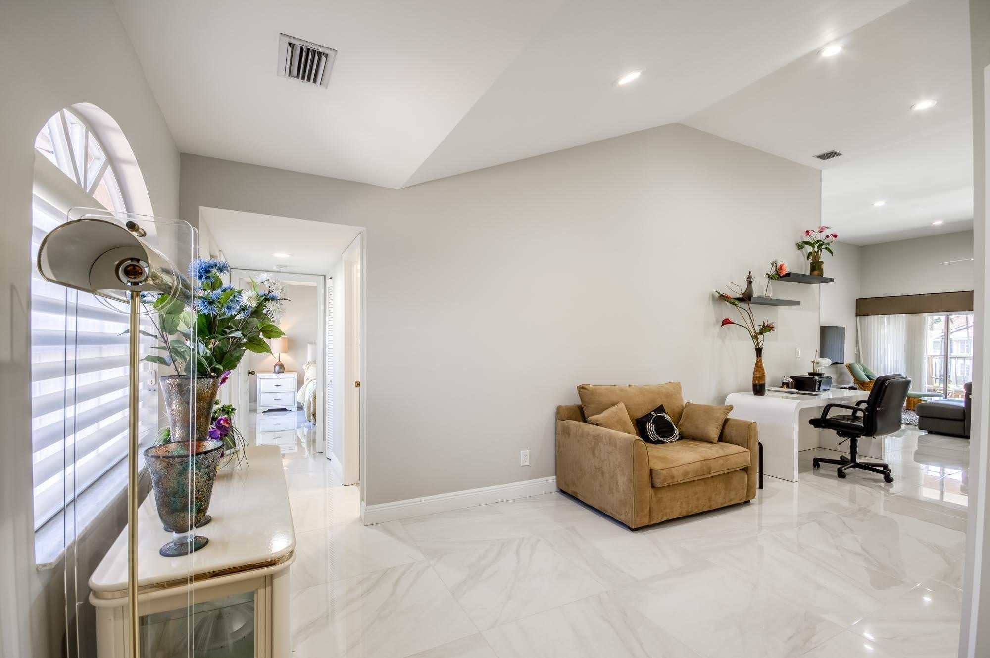208 Legendary Circle – photo 5