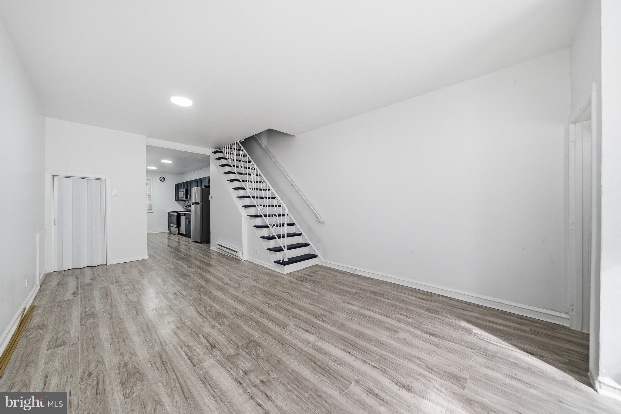 2062 E STELLA Street – photo 5