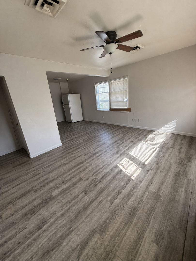 Cute 3bd/1bath Home – photo 2