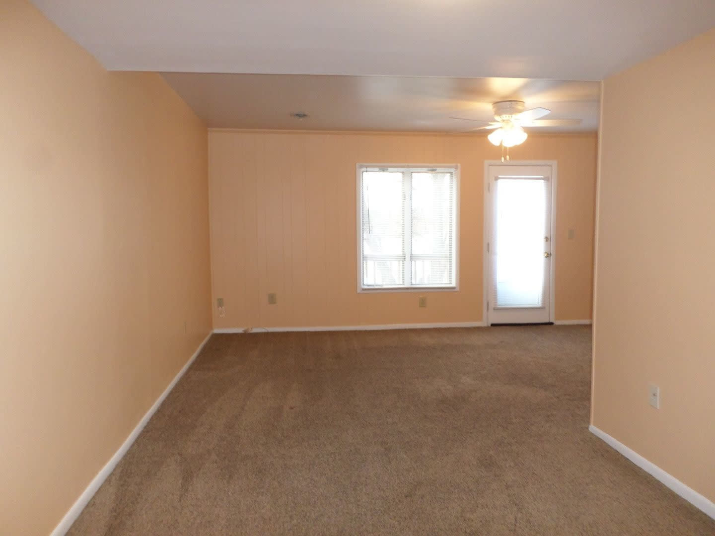 3 Bedroom 3 5 Bath Townhouse – photo 5