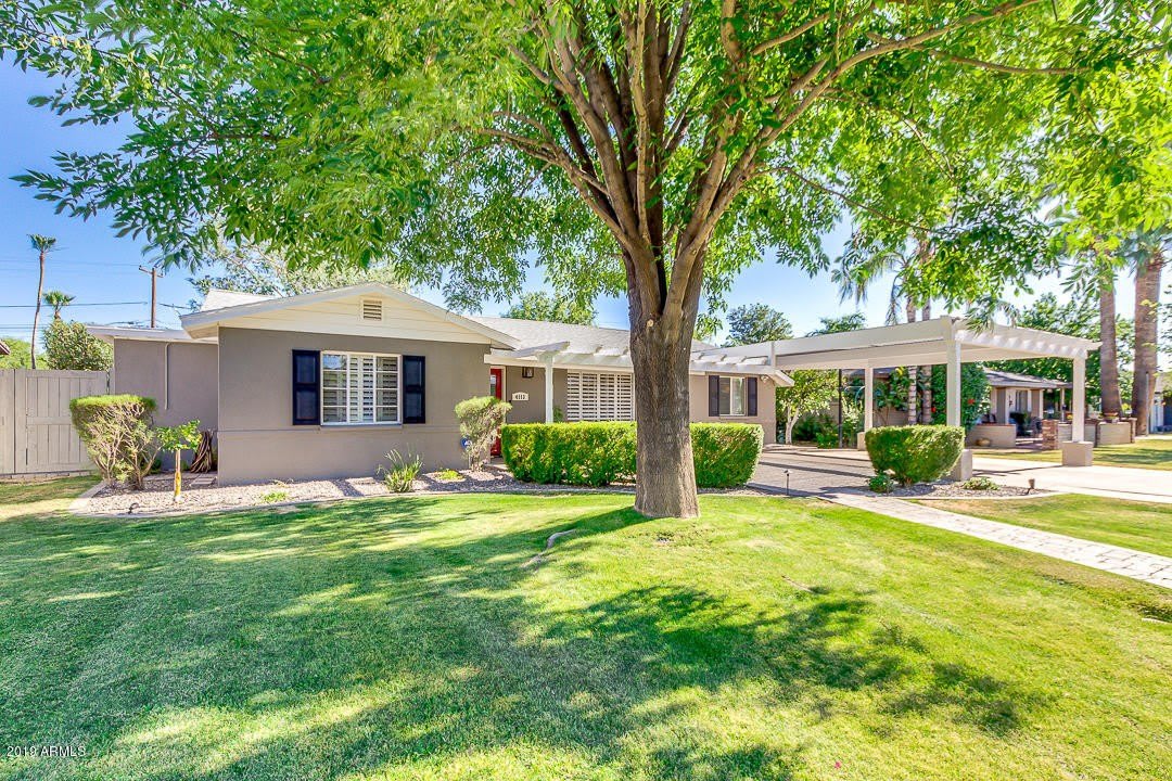 4113 E Minnezona Avenue – photo 2