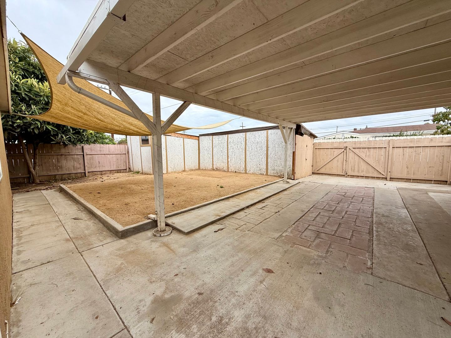 Charming 2-Bedroom Corner Lot Duplex Home in Clairemont with Private Yard! – photo 4