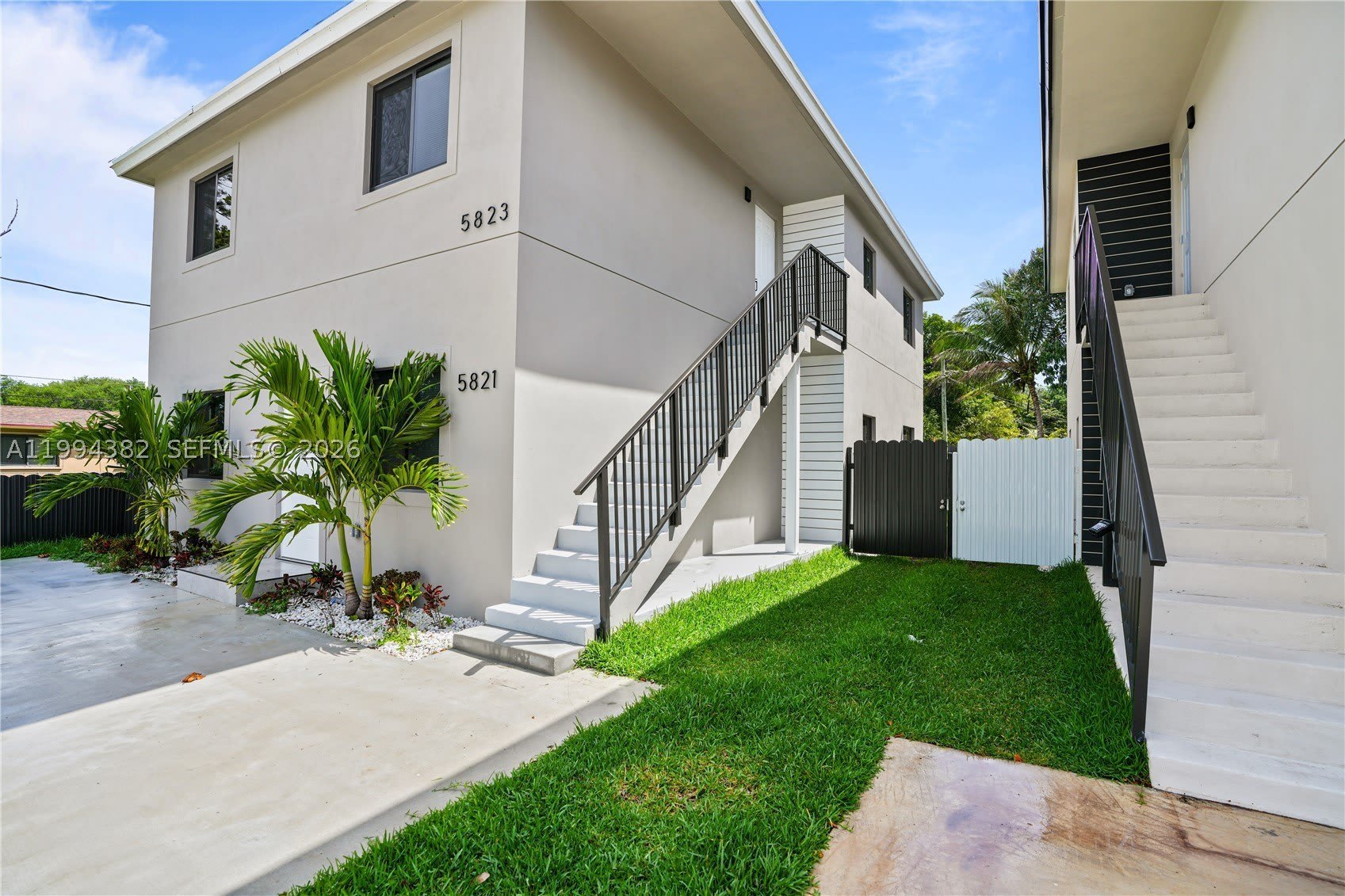 5823 NW 30th ave – photo 1