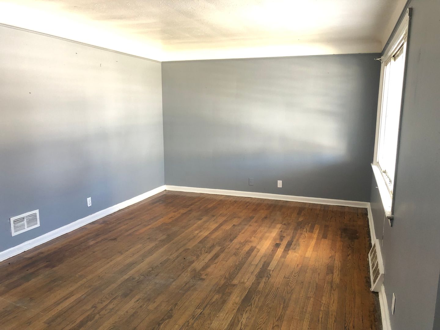 3 Bed 1 Bath In Beautiful Garfield Heights – photo 1