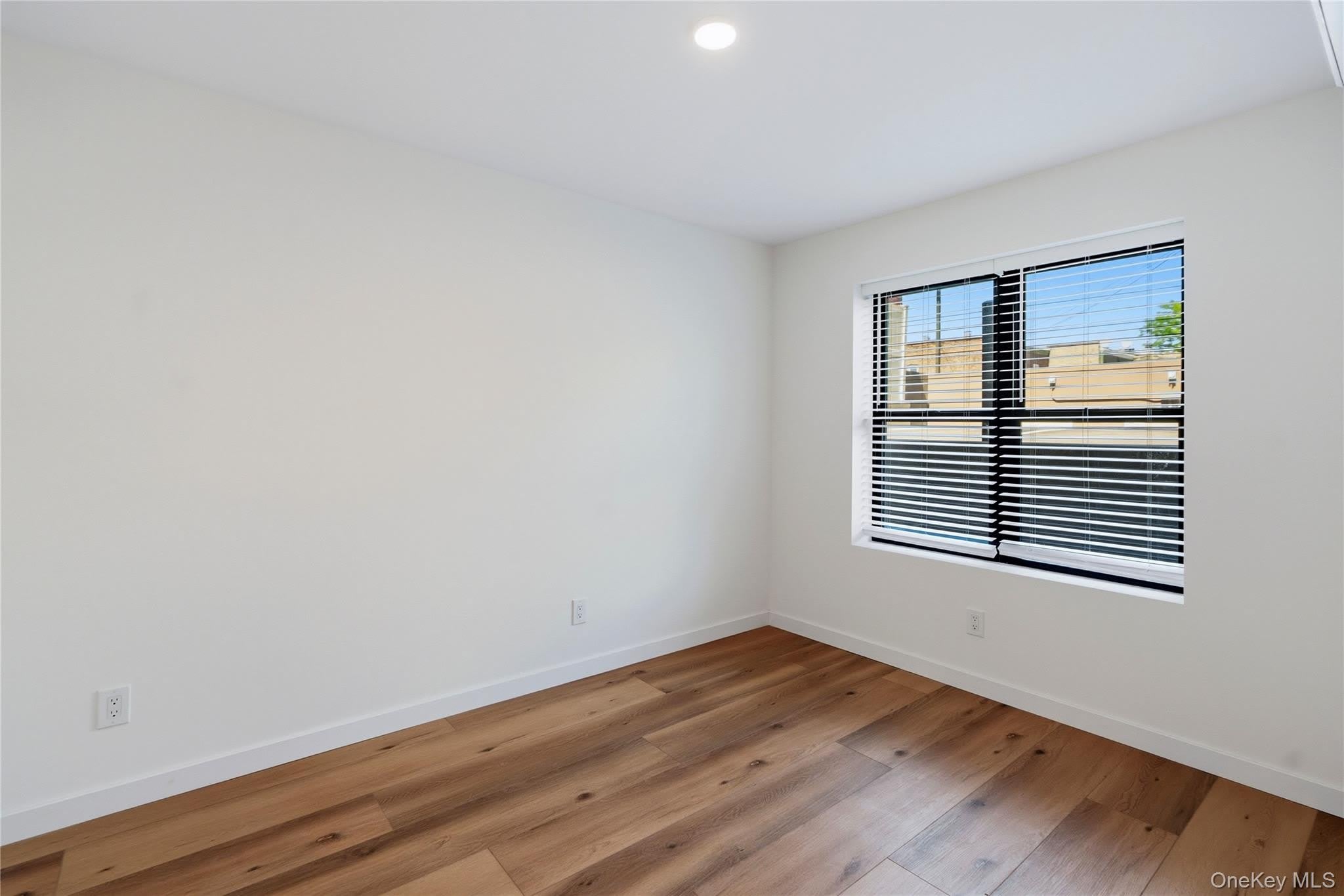62-47 60th Street – photo 4