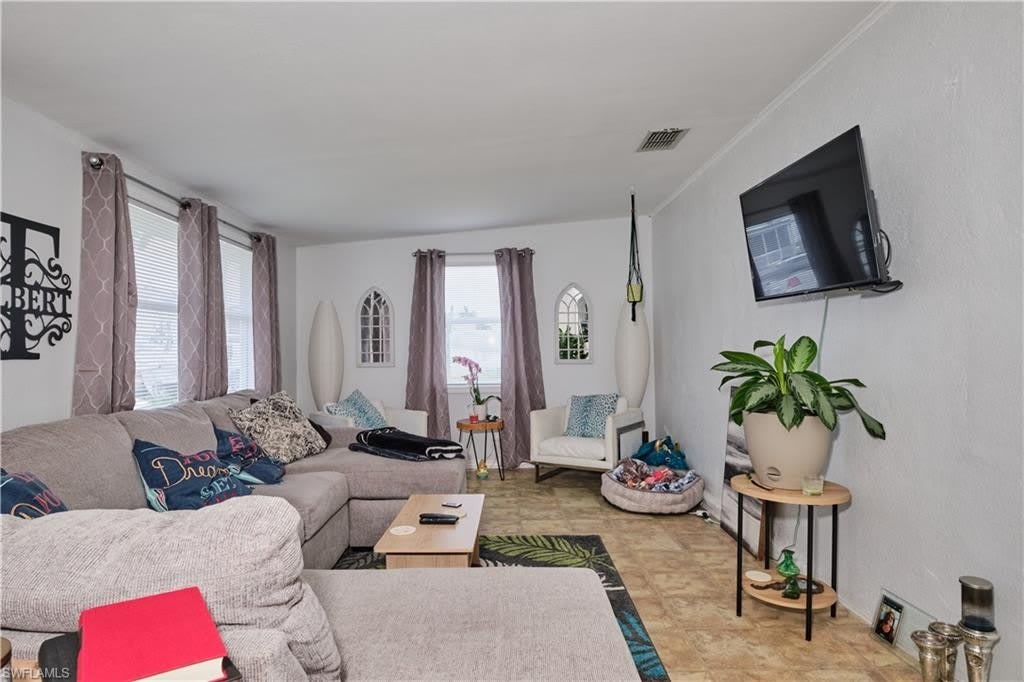 16820 Banyon – photo 5