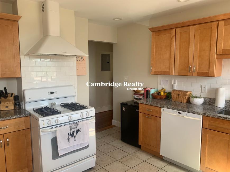 69 Newton St. – photo 5