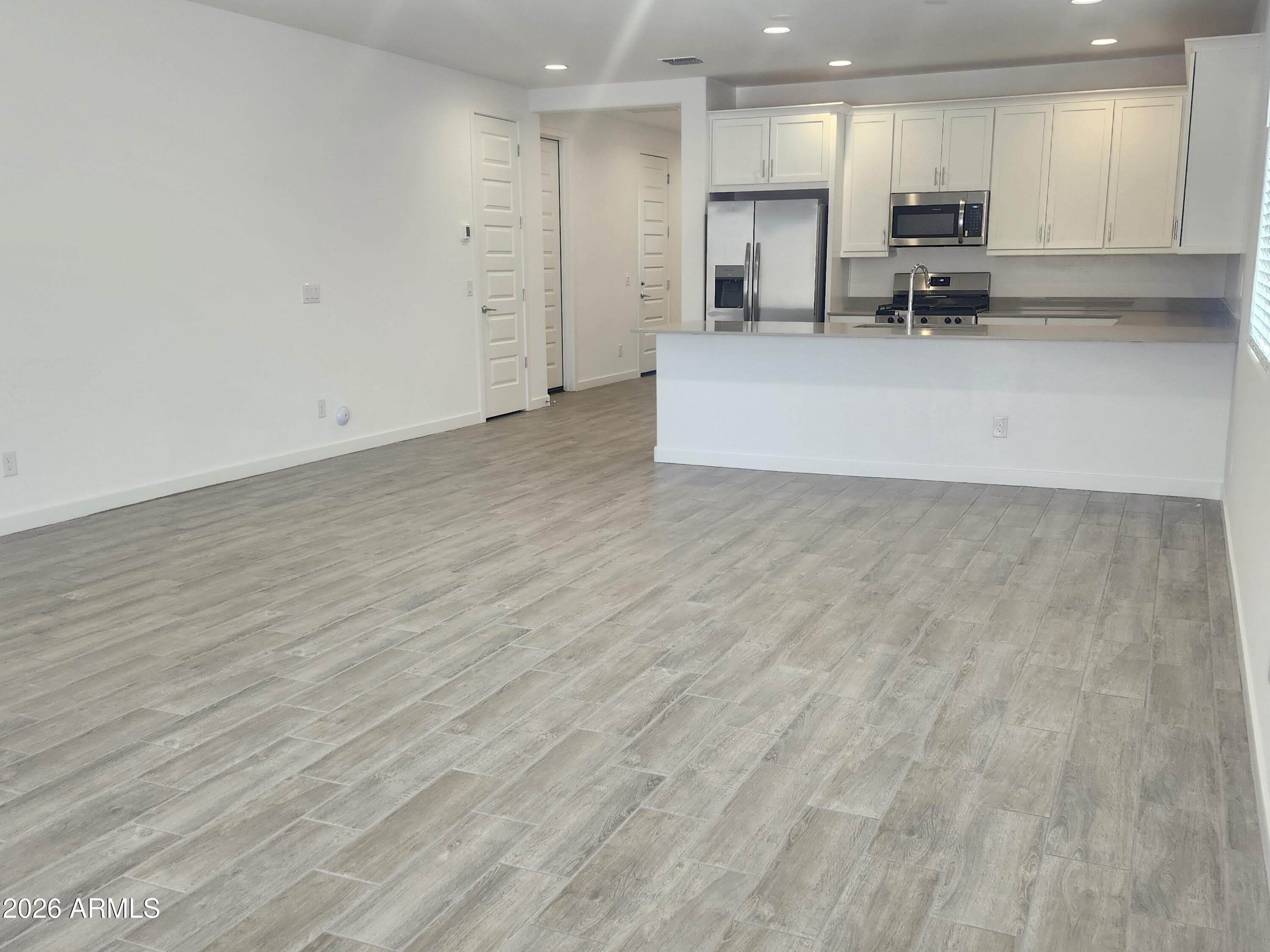 24924 N 167Th Avenue – photo 2