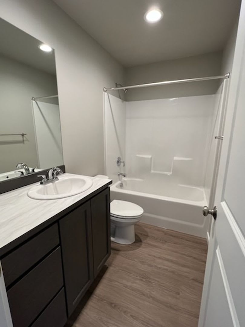 3 Bed 2 Bath Rambler Style Home Attached Garage Fenced Back Yard A C – photo 5