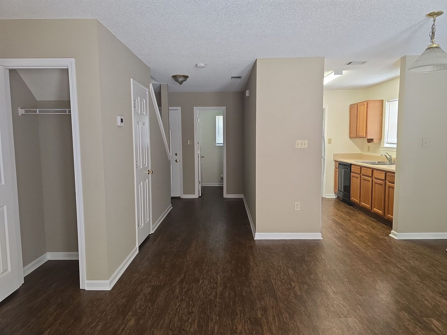 Savannah 2 Bed Townhome for Rent – photo 3