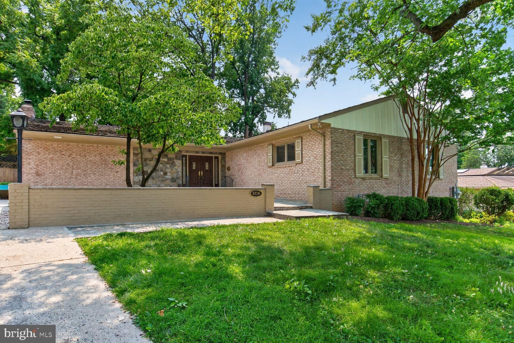 6216 GOODVIEW Street – photo 1