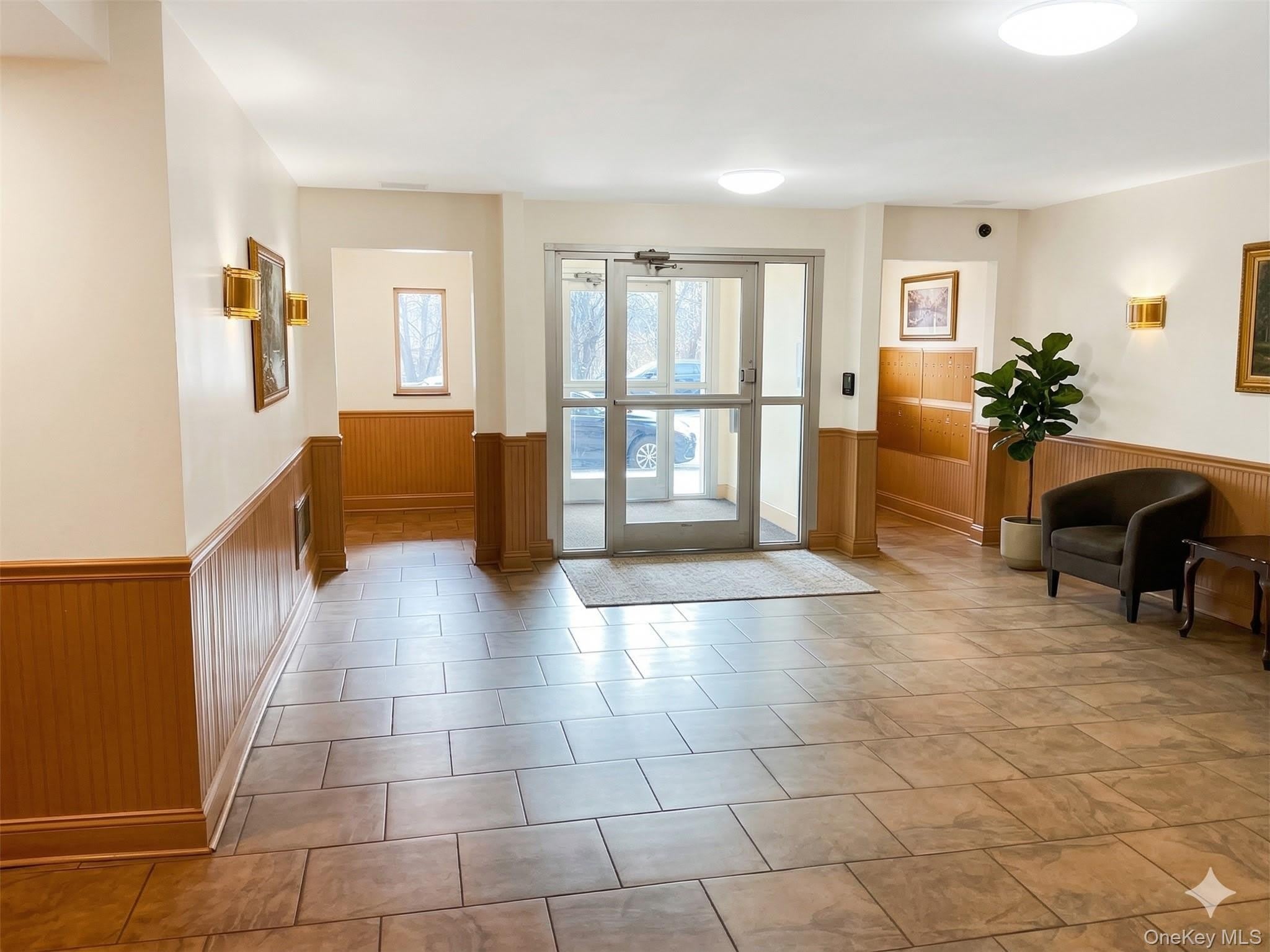 245 Bronx River Road – photo 3