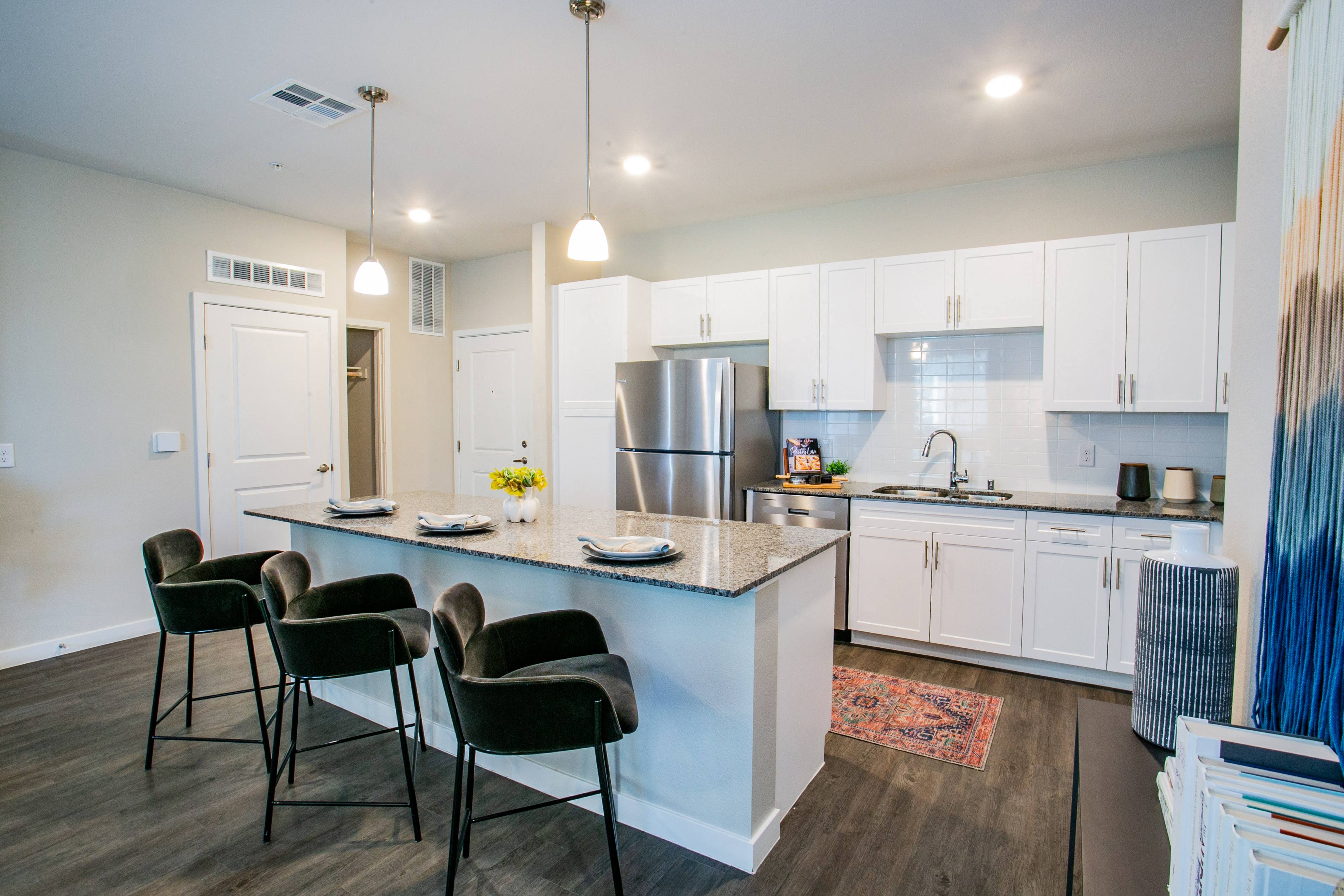 LeVante at Valley Vista – photo 2