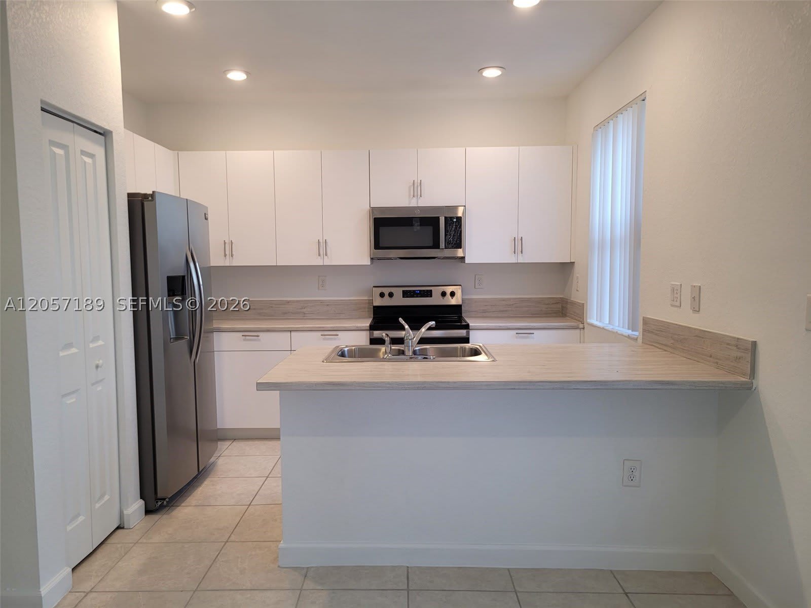 2685 SE 13th St – photo 4