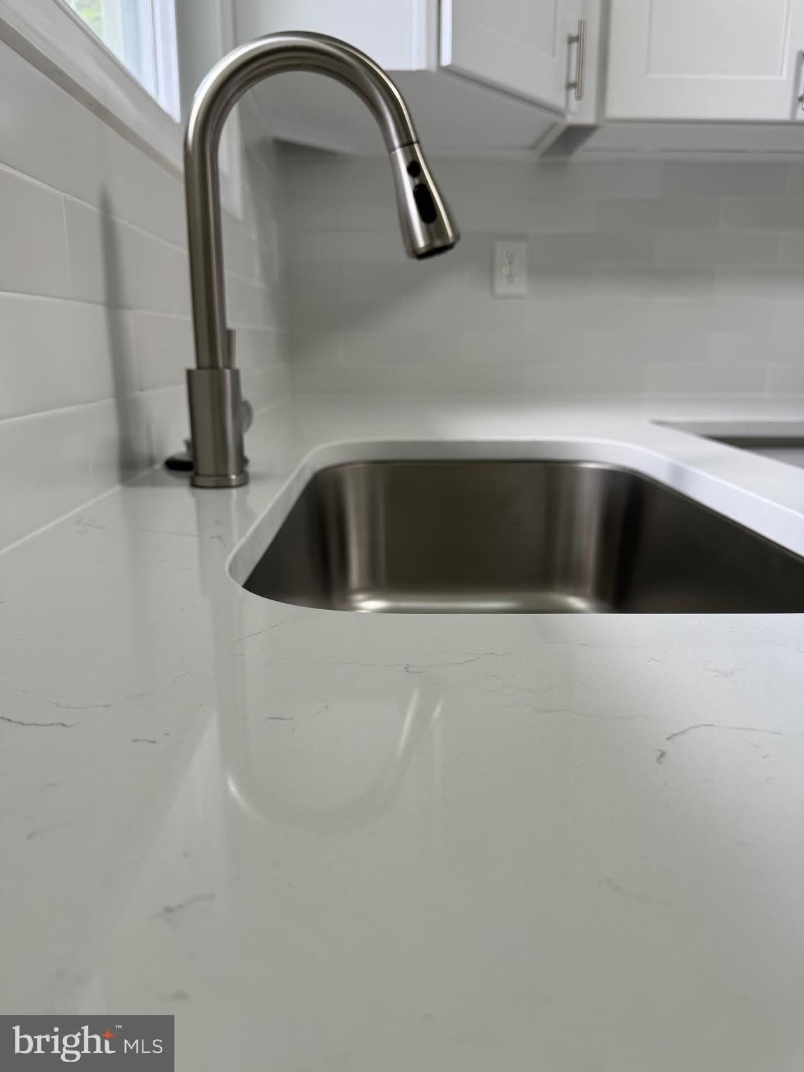 40 TINSEL Road – photo 5