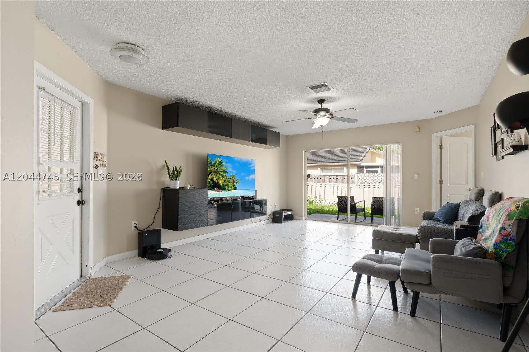 14606 SW 122nd Pl – photo 3