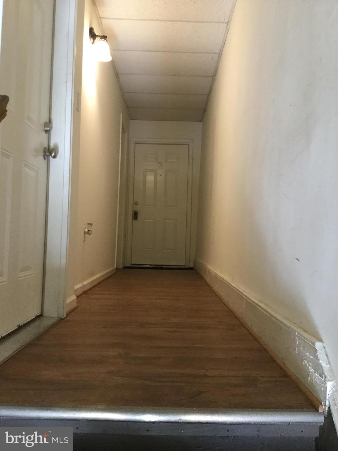 190 W KING Street – photo 3