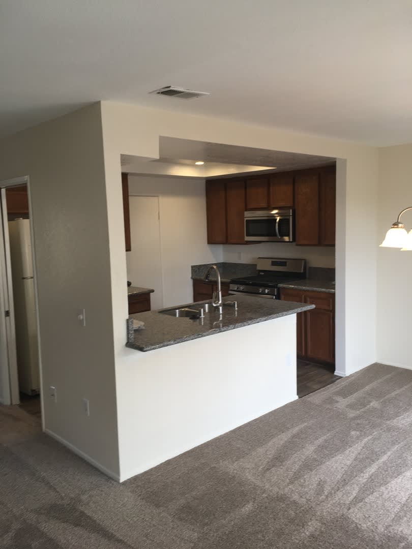 3BD 3BA Split Level Condo located in Mission Valley – photo 1