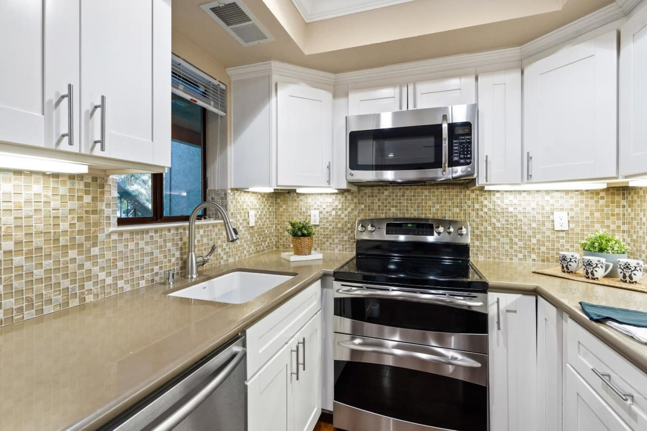 606 San Conrado Ter Unit 3 – photo 3