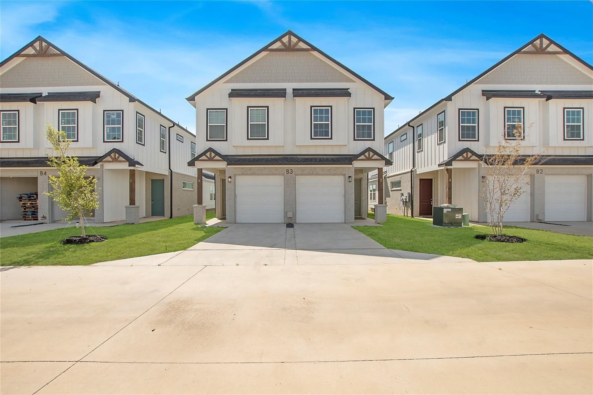 1319 W Main Street – photo 1