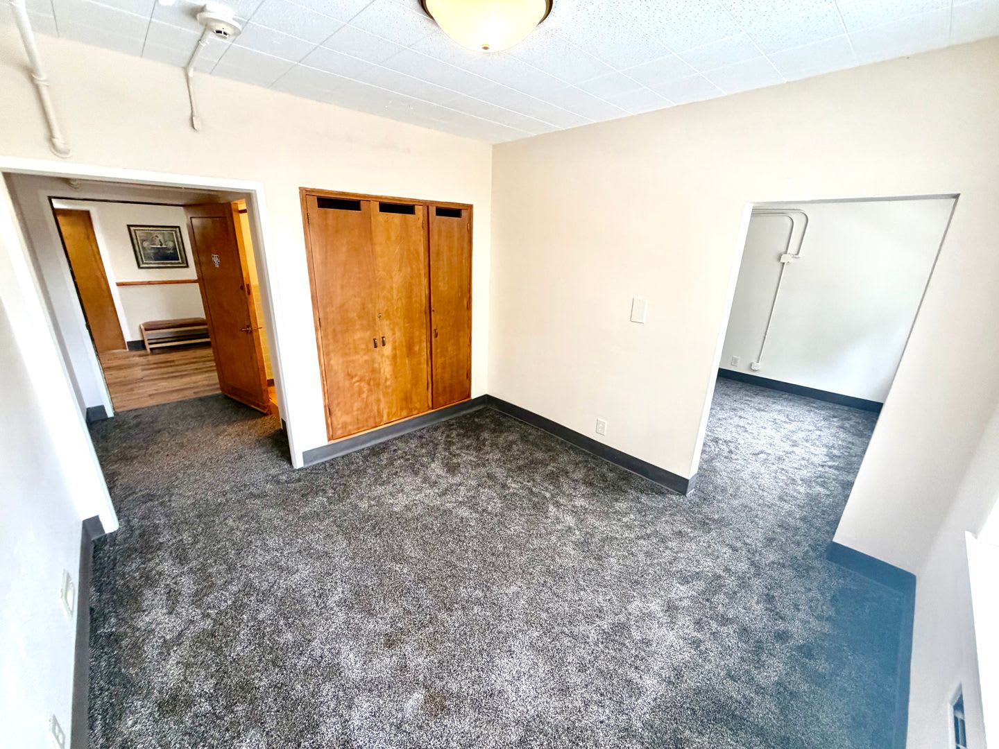 Eagle Crest Village Apartments #212: 1bdrm/1bath – All Utilities & Wi-Fi Included! – photo 4