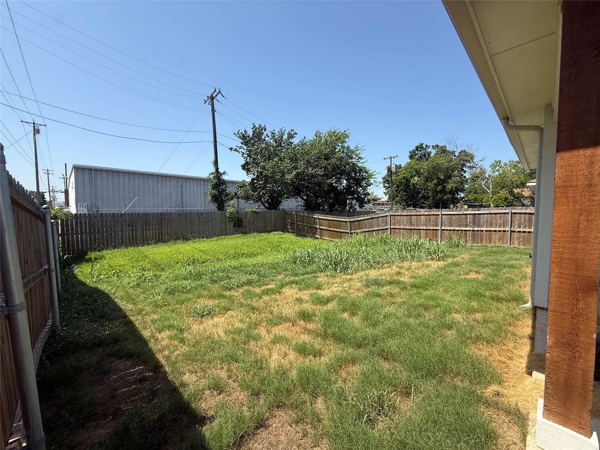 420 E 5th Street – photo 4